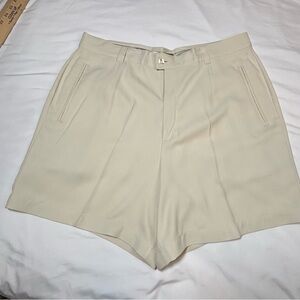 Tommy Bahama 100% Silk Shorts Size 16‎ Beige Classic Fit Good Condition